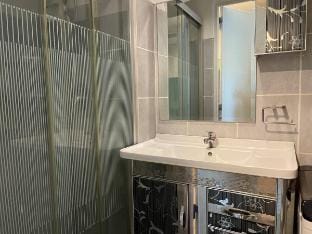 Homepals 1037 at Sea Residences Mall of Asia Vacation rental in Pasay