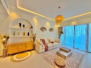 Grande Downtown Dubai-Luxury 2BR City Skyline-6511 Vacation rental in Dubai