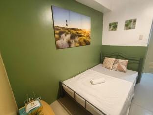 Homepals 1634 at Sea Residences Mall of Asia Vacation rental in Pasay