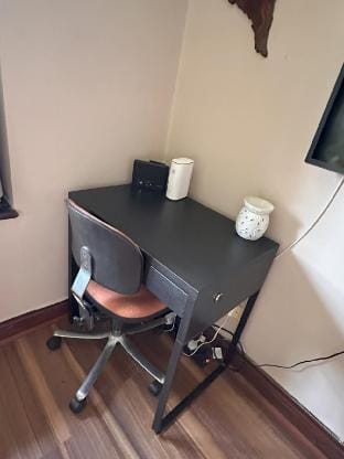 Trendy 1 BR | Minutes from C2C | Free Safe Parking Vacation rental in England