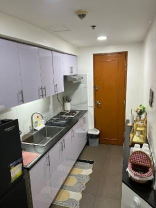 Affordable 2BR near NAIA Terminals & Runway Manila Vacation rental in Pasay