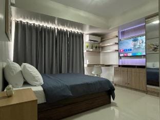 Aspen Suites Condo Vacation rental in Davao City