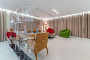 TML-4 bedroom 6 bathroom villa (KTV room + pool) Vacation rental in Pattaya City