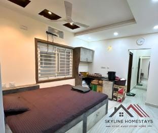 Urban 4BHK Apartment in Mehdipatnam by (SH) Vacation rental in Hyderabad