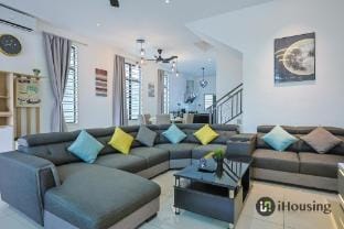 SeaView Family Villa Near Melaka Town By I Housing Vacation rental in Malacca