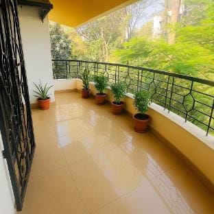 Luxbnb -3bhk bungalow Vacation rental in Pune