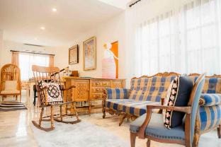 Warm Tuscany House in ChiangMai+Pool-No.338/8 Vacation rental in Thailand