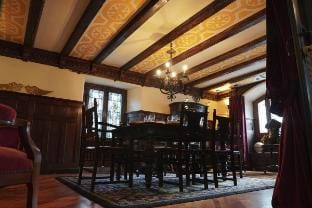 Casa Puebla Historia y Elegancia Vacation rental in Cangas de Onís