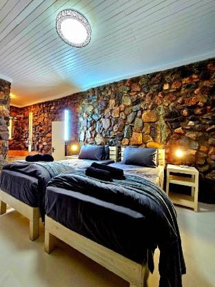 Luxury Guesthouse Co @ FlintstoneHouse Vacation rental in South Africa