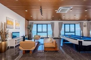 Villa On the Sea 3Br - 12 khach Vacation rental in Vung Tau