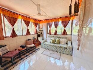 Oracle - Terrace Home: Bandra Vacation rental in Mumbai