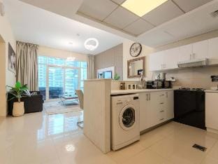 Continental Tower, Stylish 2BR and Private Hot Tub Vacation rental in Dubai