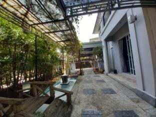 The Plant Light Thiwanon Vacation rental in Laos
