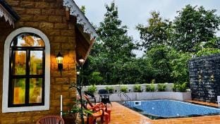 Triveni Stays Arborea 1 BHK with Pool in Karjat Vacation rental in Maharashtra