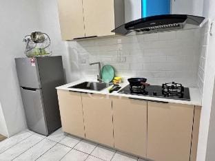 Kuching Upton Residences Near Imperial @ 4 Pax Vacation rental in Kuching