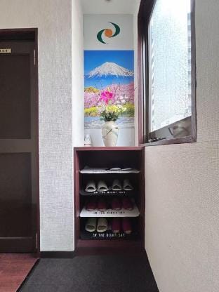 Ueno358-3F/Ueno Station 2min/Airport Direct Vacation rental in Japan