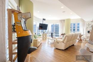 Stylish Breathtaking 2BR Apartment in Marina Vacation rental in Dubai