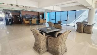 Cozy Room F near Seminyak Beach Rukita Sunset Road Vacation rental in Kuta