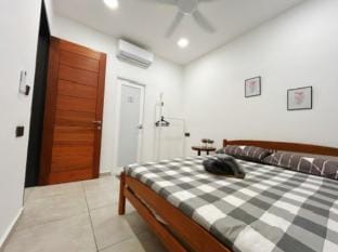 New!The Sweet Home Bukit Beruang Melaka3Bed+3bath Vacation rental in Malacca