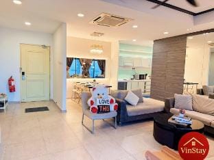 Atlantis Luxurious Design 9Pax | 全海景&夕阳景色 | 小孩滑梯 | Vacation rental in Malacca