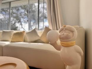 Royal palace Baroque room w/ Jacuzzi & Pool table Vacation rental in Central Coast