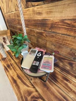 1 Tebrau Modern Rustic Retreat N2009 by UcomeStay Vacation rental in Johor Bahru
