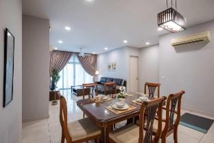 Chic 3BR Somerset Apt, Near Legoland & Harbour Vacation rental in Johor