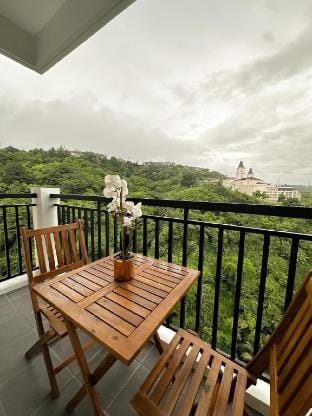 Twinlakes Marianne's Lakeview Suite Vacation rental in Calabarzon