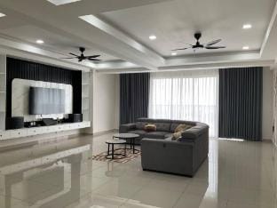 Horizon Luxe WiFi + KTV Vacation rental in Perak