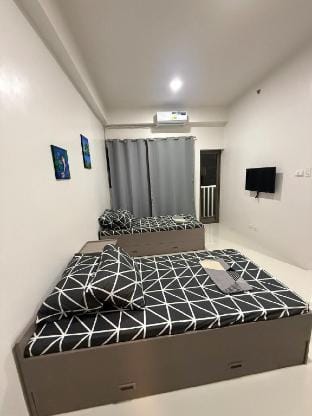 Studio Unit (712) - Good for 2-4 Vacation rental in Iloilo City
