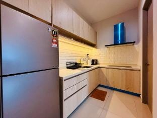 New-IconicRegency Studio@Seaview by CH 396 Vacation rental in George Town
