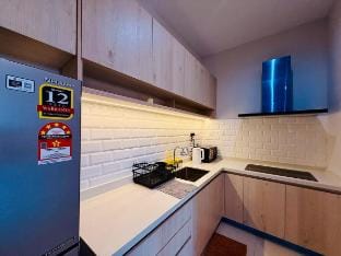 New-IconicRegency Studio@Seaview by CH 396 Vacation rental in George Town