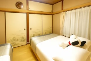 Mie's House東京墨田浅草･ｽｶｲﾂﾘｰ 成田羽田品川直通 一軒家 2ベッドルーム 京成曳舟 Vacation rental in Japan
