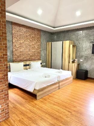 Cozy Twin Bed Stay In Nature Vacation rental in Chalong