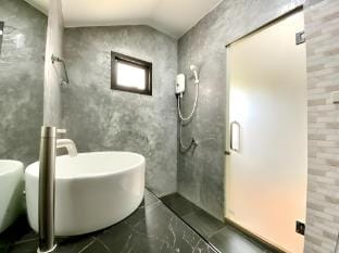 Cozy And Relaxing Room In Naturesque Resort Vacation rental in Chalong