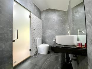 Cozy And Relaxing Room In Naturesque Resort Vacation rental in Chalong