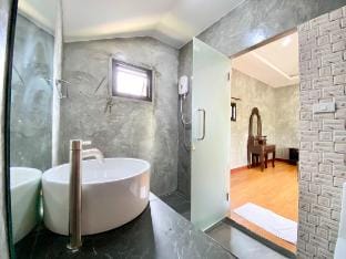 Cozy Peaceful Room In Nature Vacation rental in Chalong