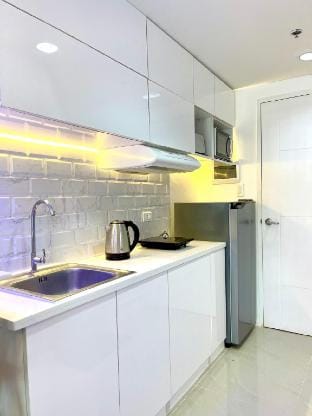 Luxe Condo Studio at Sunvida Residences Vacation rental in Lapu-Lapu City