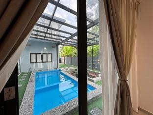 Modern & Stylish Villa Kuala Lumpur Vacation rental in Federal Territory of Kuala Lumpur