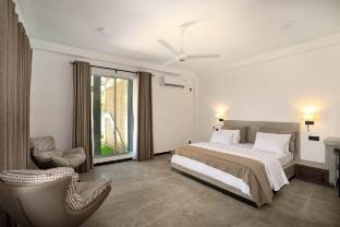 Hasthri Chalets Ahangama , Newly Built with Pool Vacation rental in Ahangama