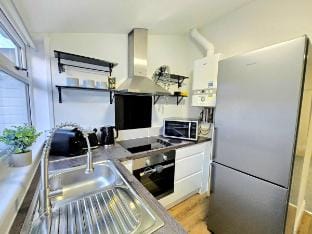 3-Bed Home in Glasgow Vacation rental in Glasgow