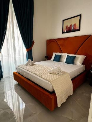 Suite con Vasca Idromassaggio Napoli - RODA Apartm Vacation rental in Naples