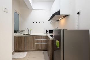 Projector | Netflix | 2 parking | Pool | Sauna | Vacation rental in Ipoh