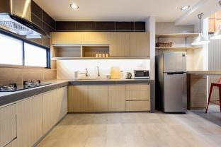 Yenny Cottage | WiFi | Canning | 2 parking|SmartTV Vacation rental in Ipoh