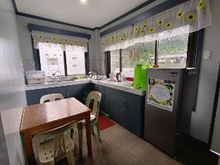Penthouse Agape Accommodations Vacation rental in Baguio