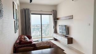 Classic 2Br Condo | Free Gym & Pool | S4-28.10 Vacation rental in Ho Chi Minh City