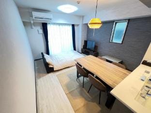 sn202/ベッド2台/ソファベッド1台/駅から徒歩7分！ Vacation rental in Osaka