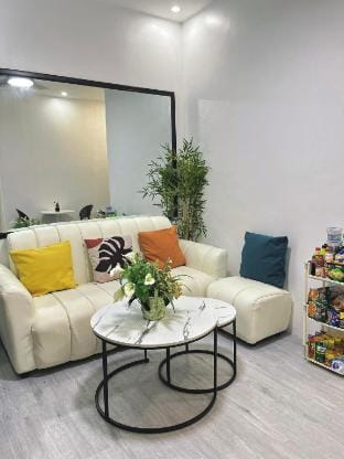 Los Glomos RestHub Unit A1 Vacation rental in Calabarzon
