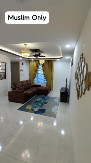 Teratak Kencana Impian Muslim Concept  Vacation rental in Kedah