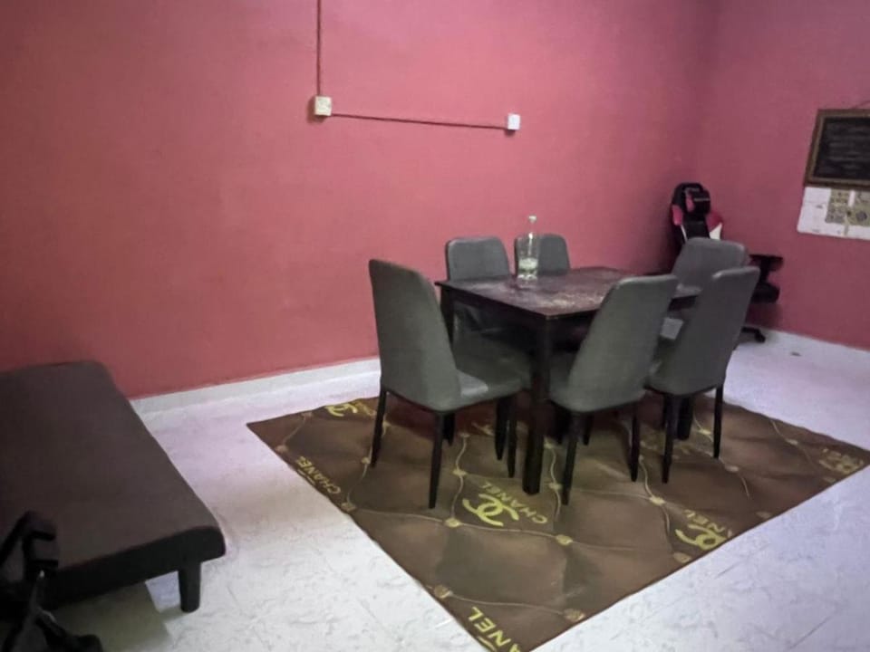imani homestay taman ira kangar perlis Vacation rental in Kedah